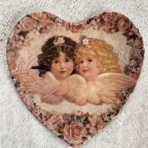 Beautiful Heart Shaped Plate Heavenly Hearts “Sweetness & Grace” 1993